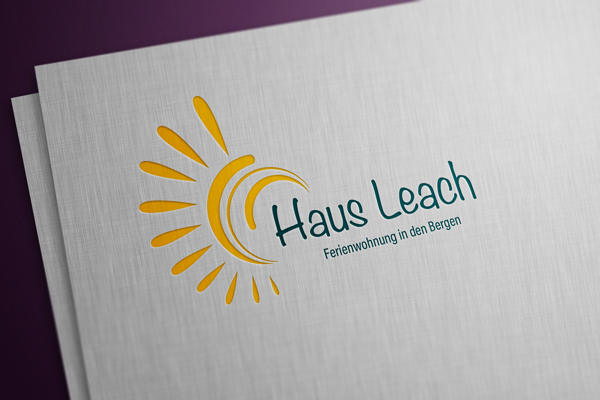 Logogestaltung für "Haus Leach"